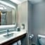 Holiday Inn Express and Suites - Petersburg - Fort Lee by IHG