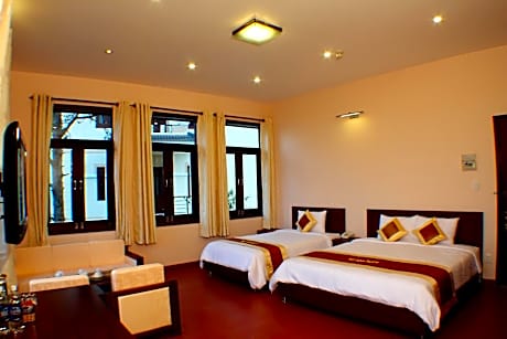 Suite with Balcony