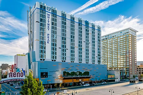 Whitney Peak Hotel Reno, Tapestry Collection by Hilton