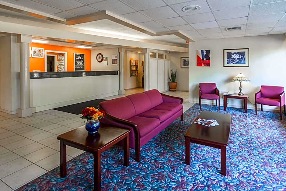 Motel 6-Groton, CT - Casinos nearby