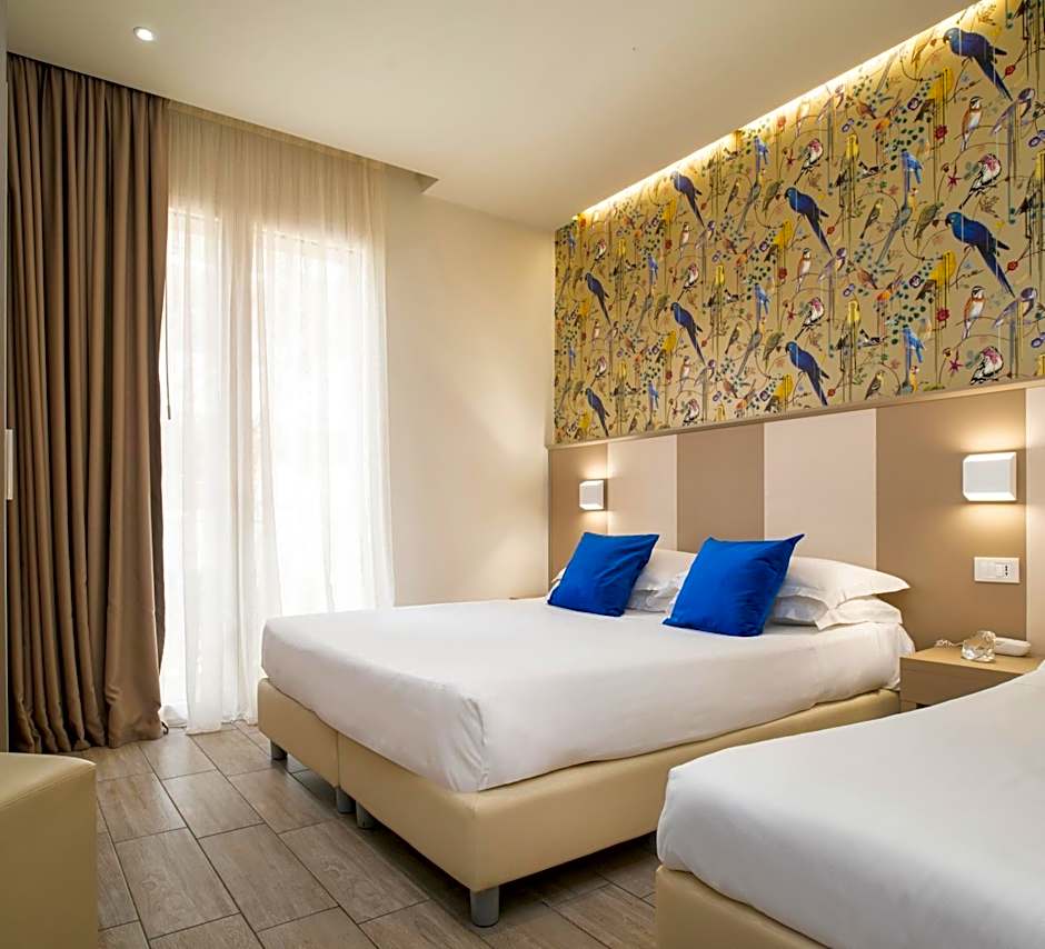 L'Hotel