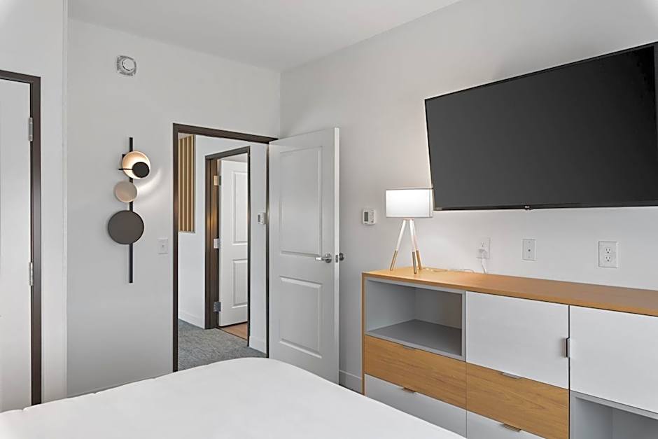 TownePlace Suites by Marriott White Hall