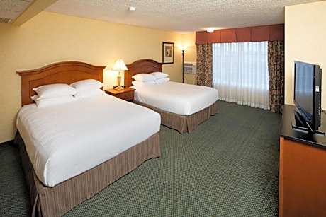 Two Queen Accessible