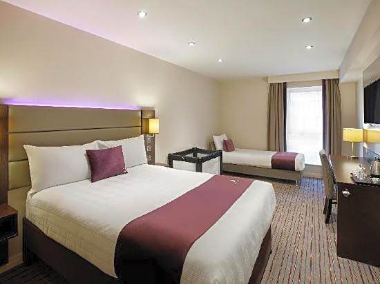 Premier Inn Lichfield City Centre