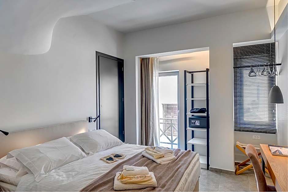 Naves Suites