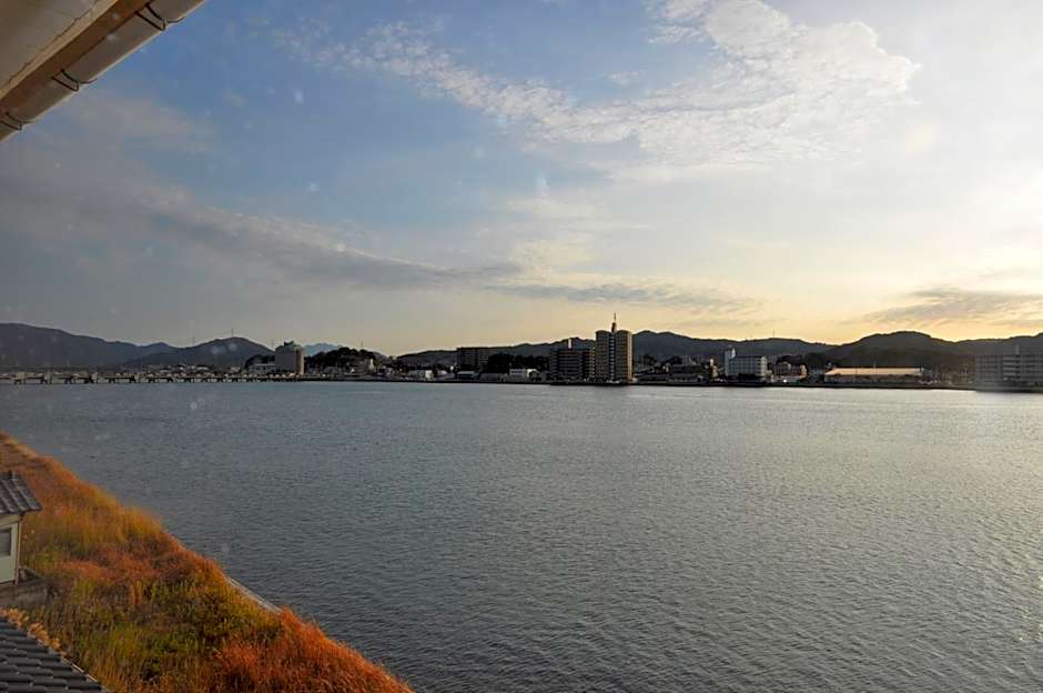 Riverside Hotel Karatsu Castle
