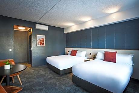 HotelMOTEL Adelaide