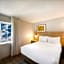 Sonesta Simply Suites Jersey City