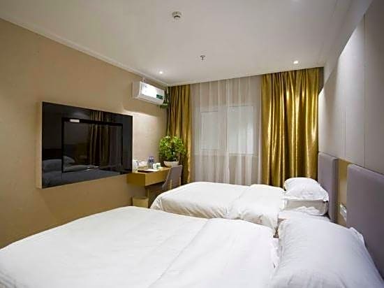 GreenTree Inn Jiangsu Wuxi Jiangyin Yunting Changshan Avenue ChenGYAng Road Business Hotel