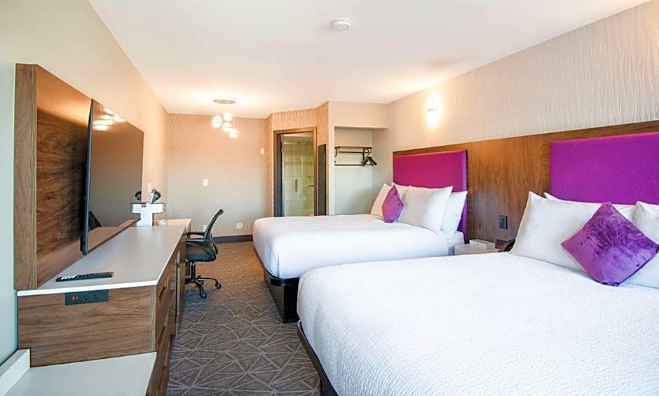 Coast Courtenay Hotel