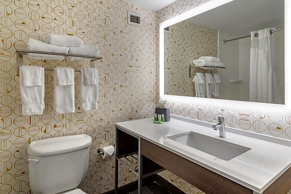 Holiday Inn Atlanta-Gas South Arena Area, an IHG Hotel By IHG