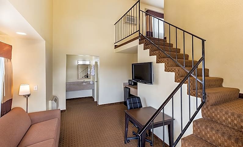 Key Inn and Suites