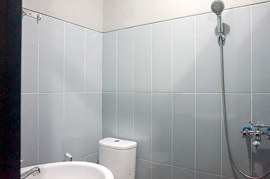 RedDoorz Plus @ Kalpataru