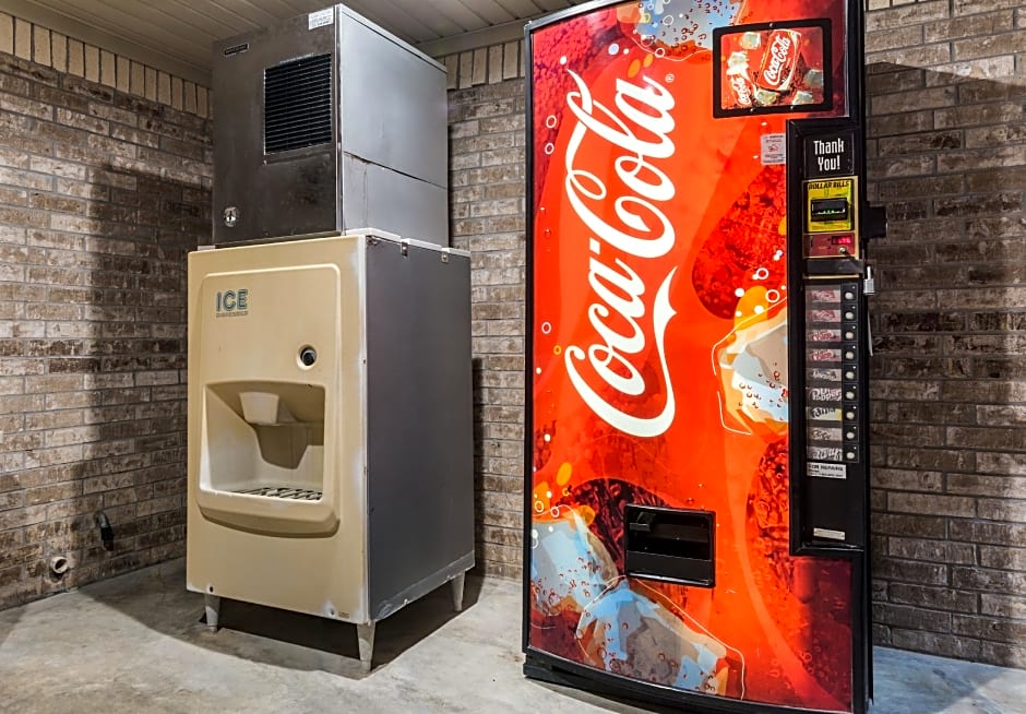 Red Roof Inn Conroe North Willis