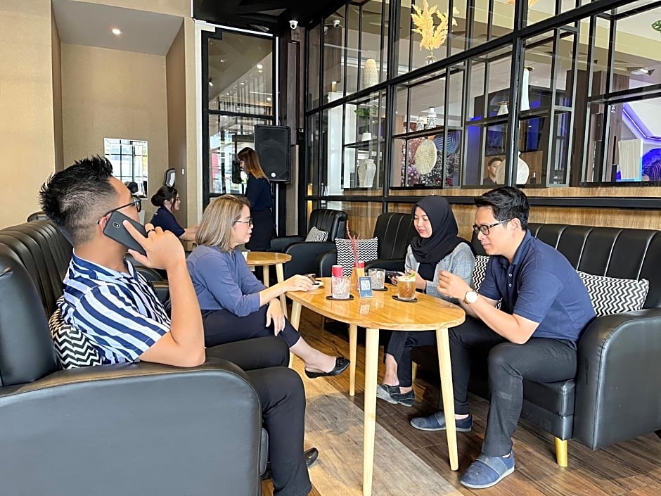 Premiere Hotel Tegal