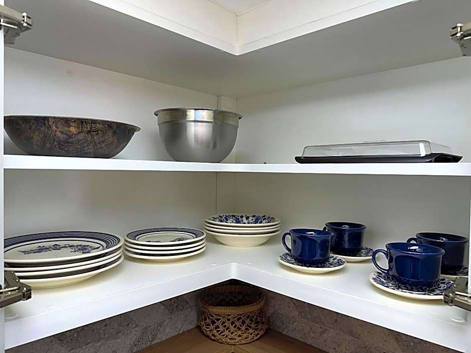 PE01- AP 1 Quarto Completo | Centro | Climatizado