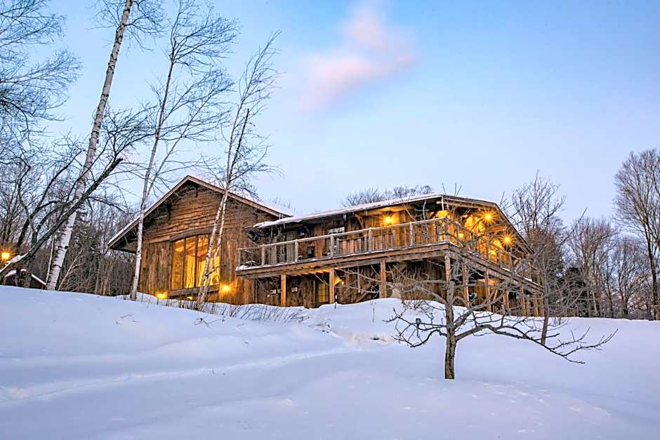 Seesaw's Lodge