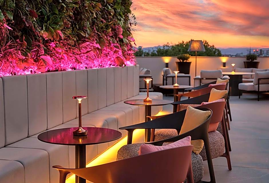 art'otel Zagreb, Powered by Radisson Hotels