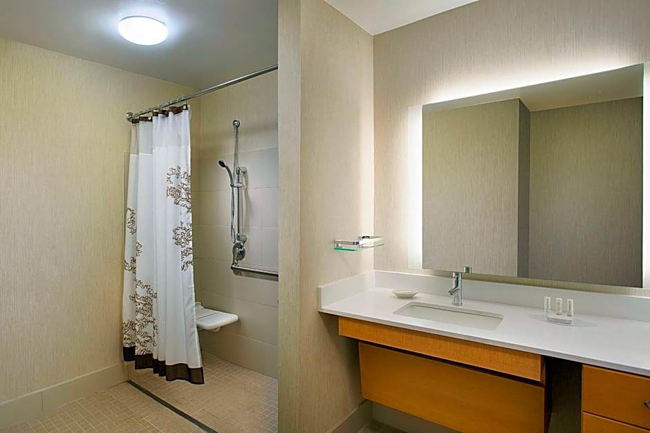 Residence Inn by Marriott Detroit Novi