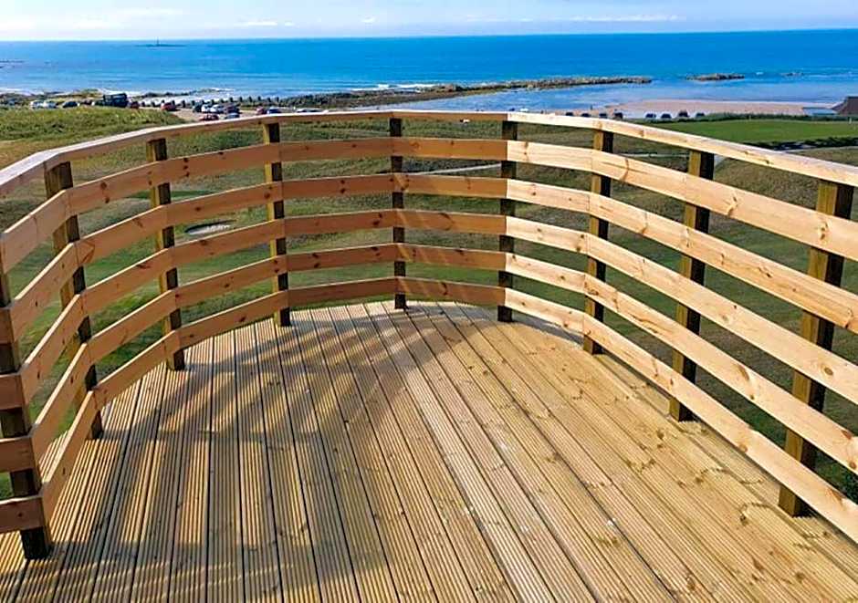 GOLF View Hotel & Macintosh Restaurant