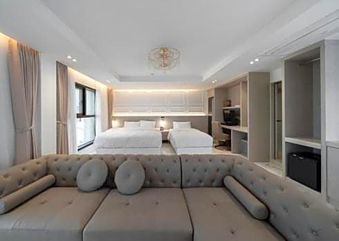 Gunsan Stay Tourist Hotel