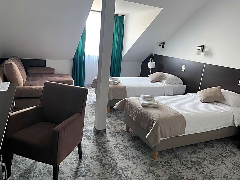 Hotel Mużakowski