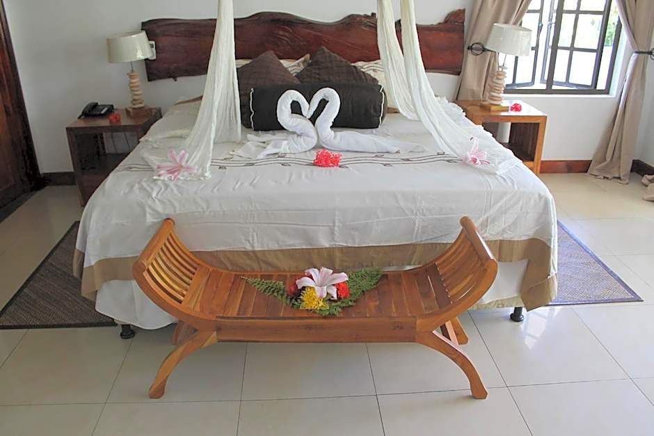 La Digue Self-Catering Apartments