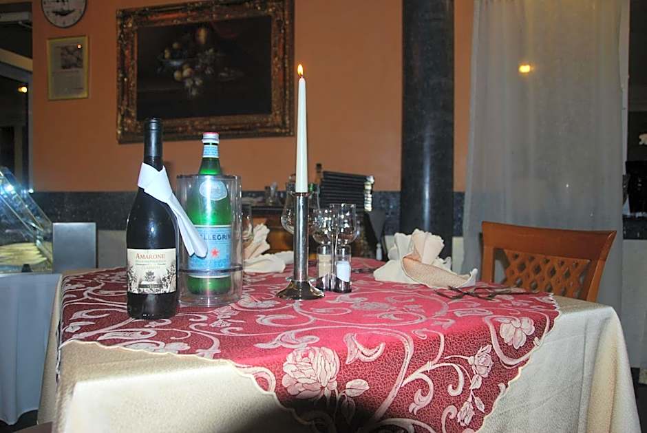 Hotel & Restaurant Garda