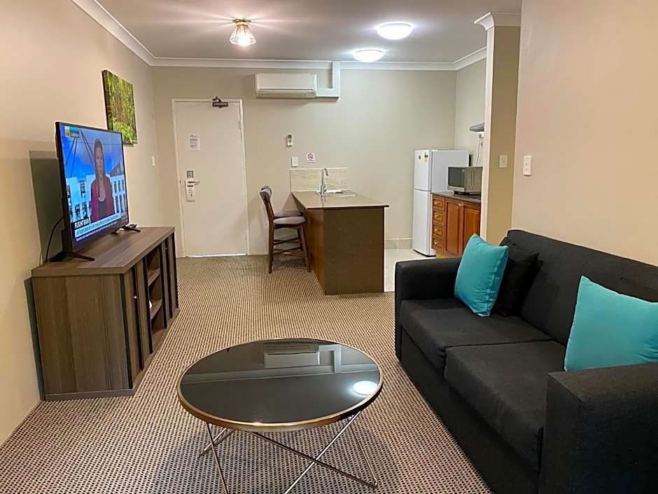 The Belmore All-Suite Hotel