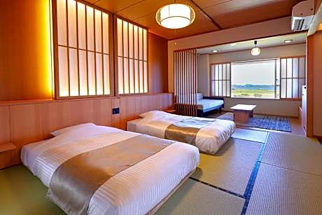 Superior Japanese-Style Beds holds 2 people - Indoor Bath - Non-Smoking