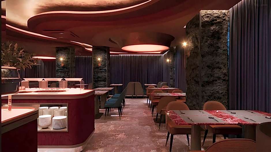 Kin Hotel Ly Tu Trong