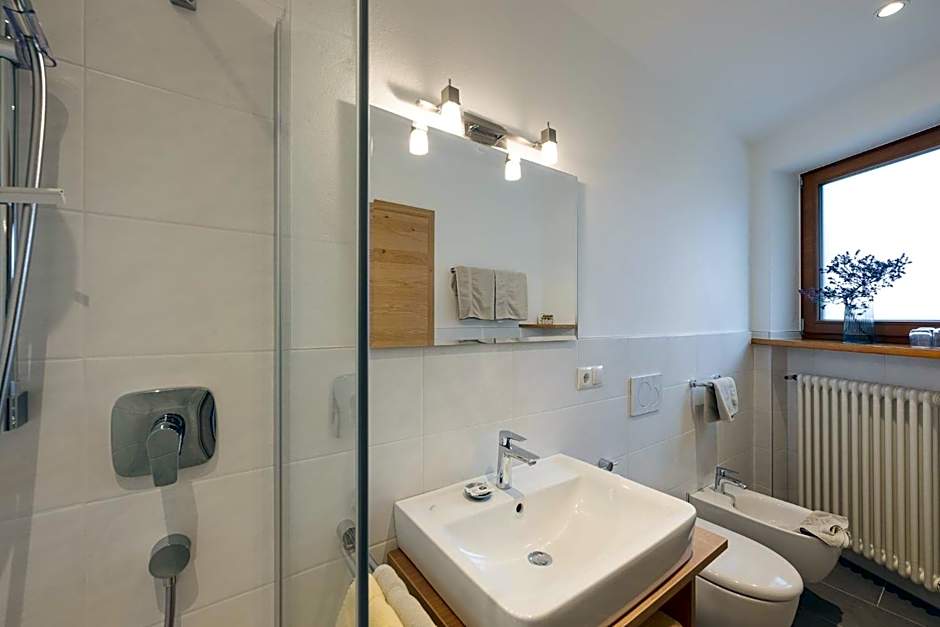 Aparthotel Abiná Lana Höhe