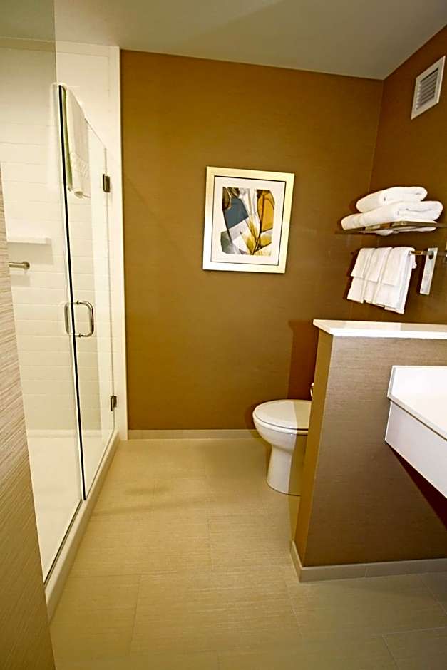 Fairfield Inn & Suites by Marriott London