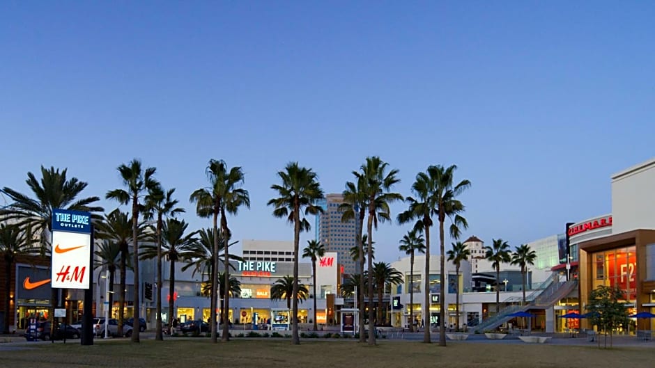 Hyatt Centric The Pike Long Beach