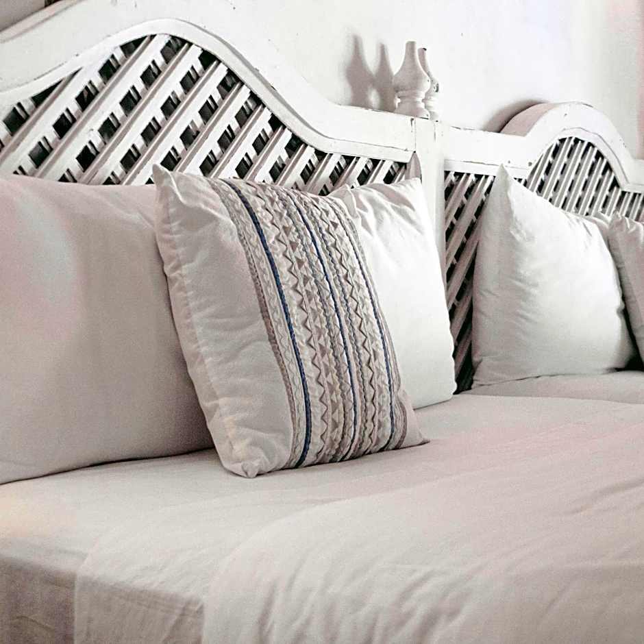 Ser Casasandra Boutique Hotel                                                                    