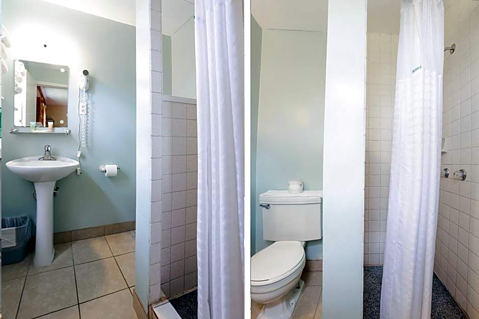 Relax Inn By OYO Natural Bridge I-81