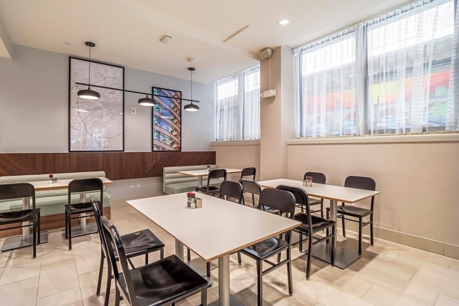 Holiday Inn Columbia - Downtown by IHG