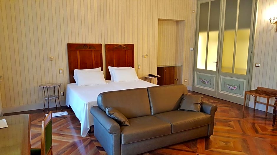 Hotel Roma e Rocca Cavour