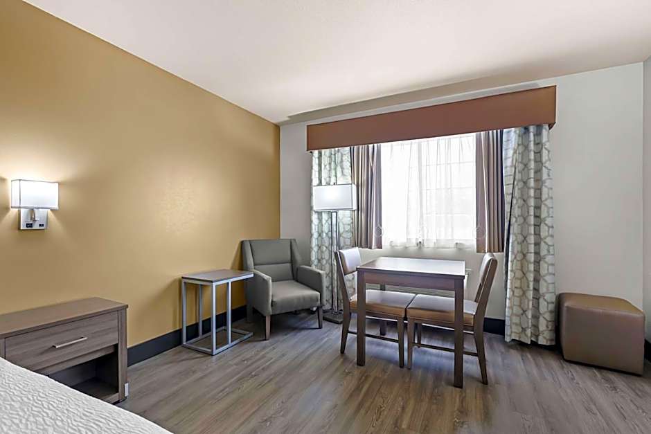 Best Western Plus Caldwell Inn & Suites