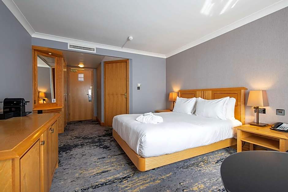 DoubleTree by Hilton Swindon