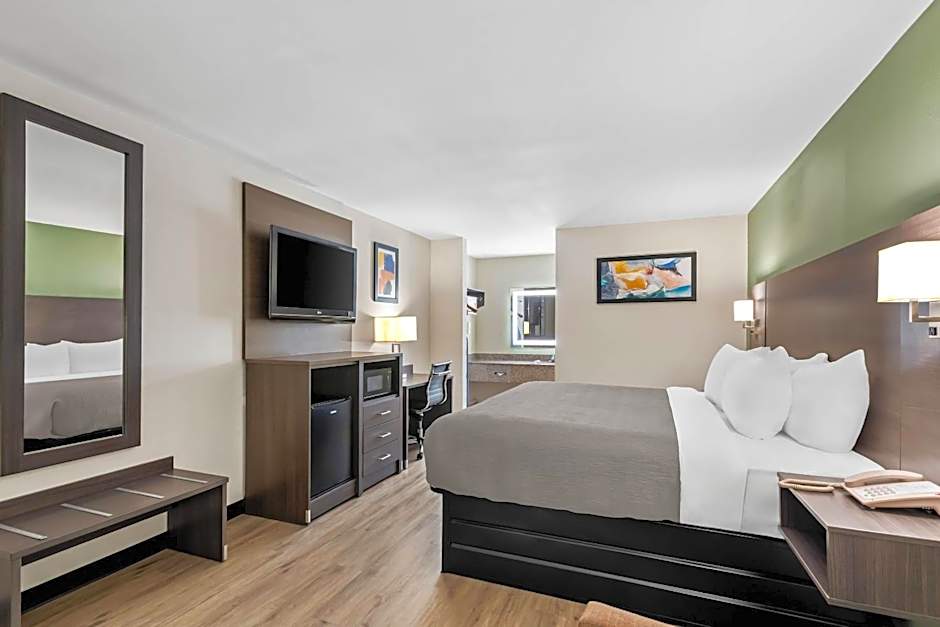 Quality Inn Harvey - New Orleans