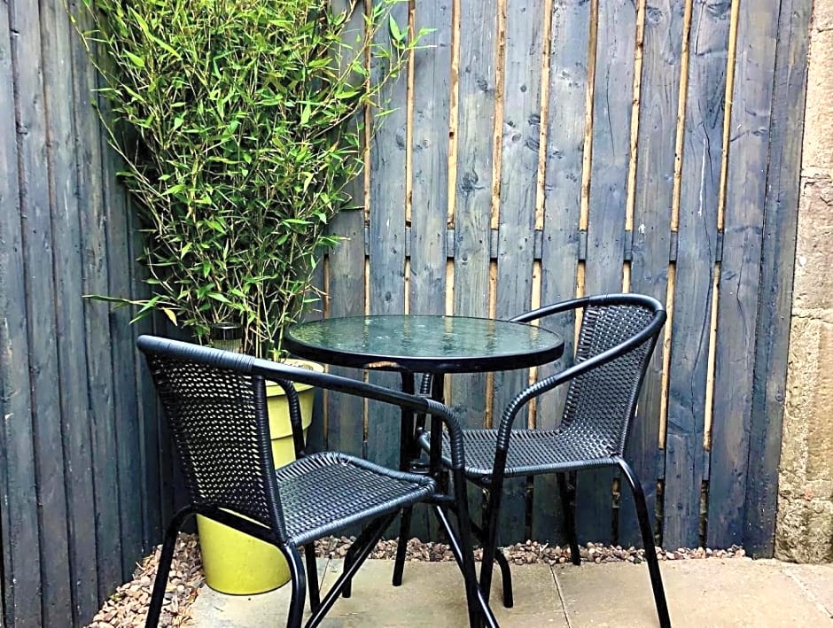 Trossachs Barn & Cabin - boutique B&B