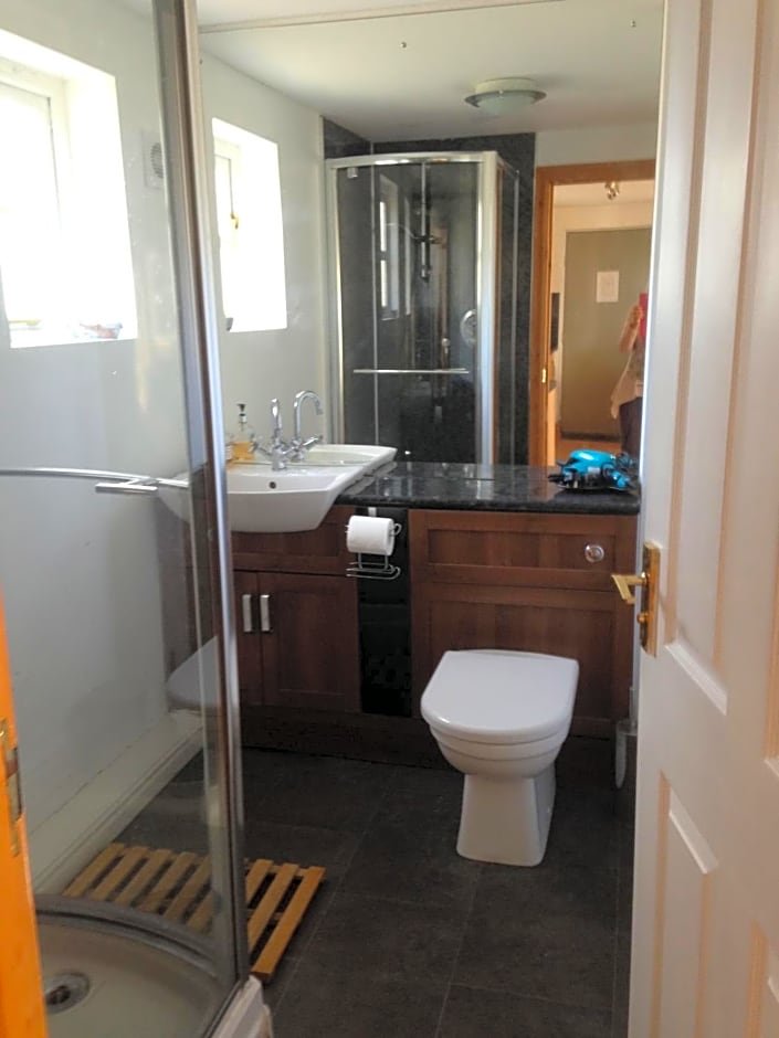 Rebels Hide -Self check in rooms