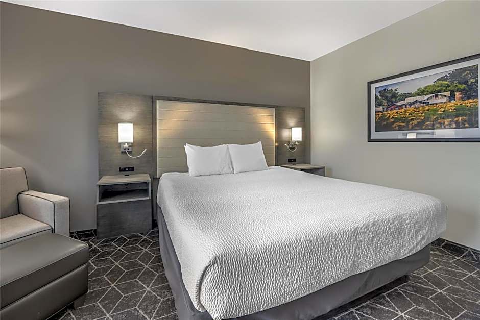 Best Western Plus Lawrenceburg