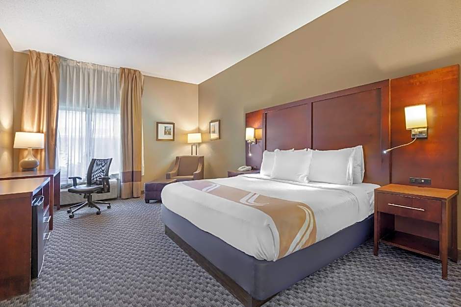 Quality Inn & Suites Ann Arbor Hwy 23