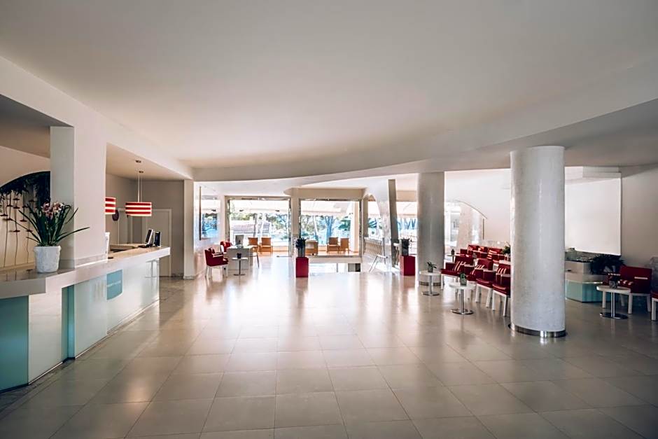 Iberostar Waves Pinos Park