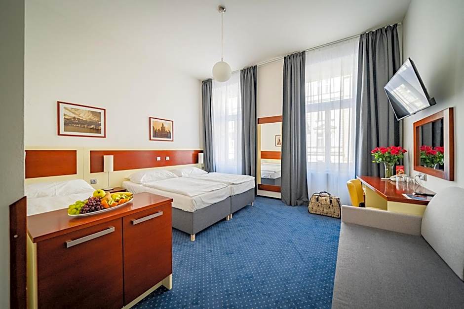 Hotel Atos