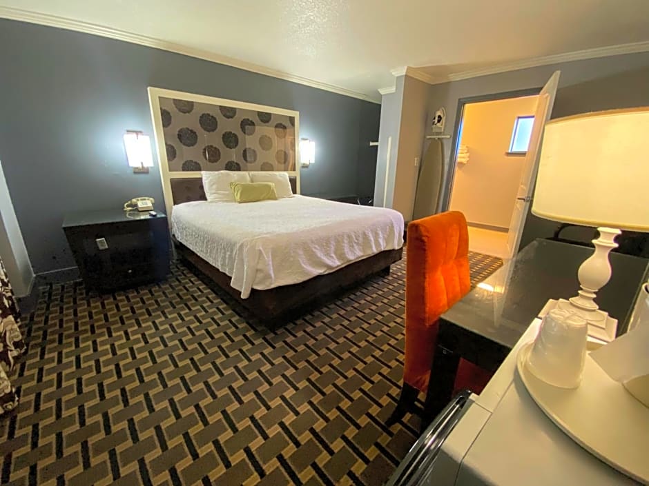 Budget INN At The Heavenly Gondola