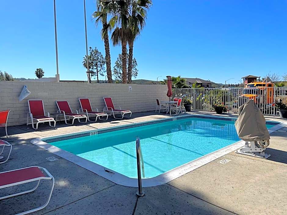 Ramada by Wyndham San Diego Poway Miramar