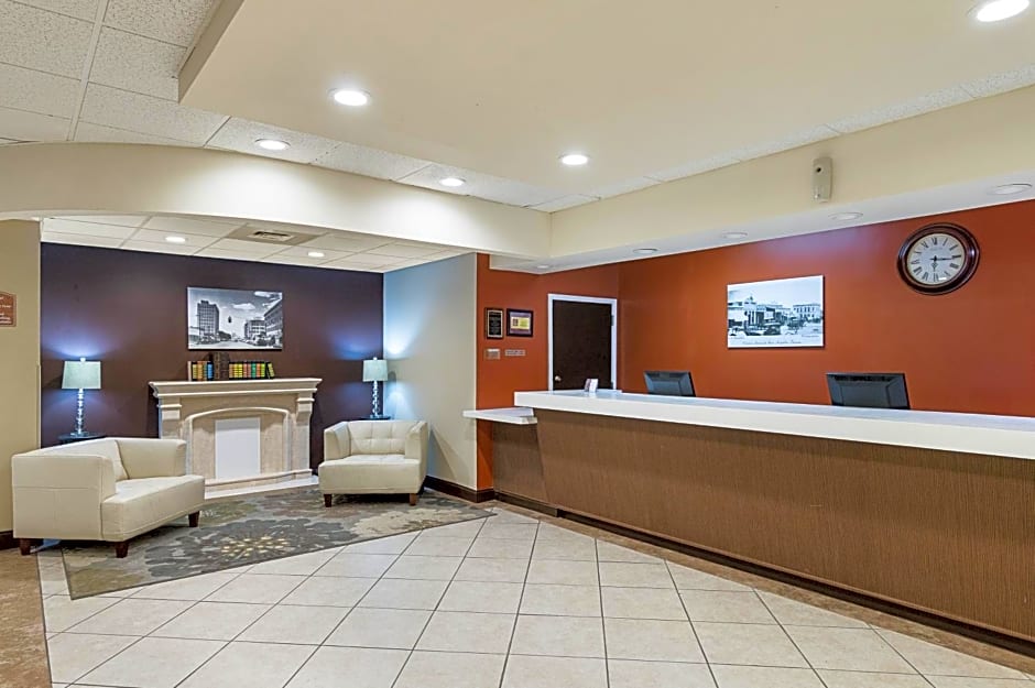 Clarion Hotel San Angelo near Convention Center